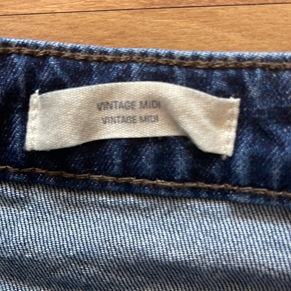 Universal Thread Vintage MIDI Shorts💙 - Picture 5 of 6